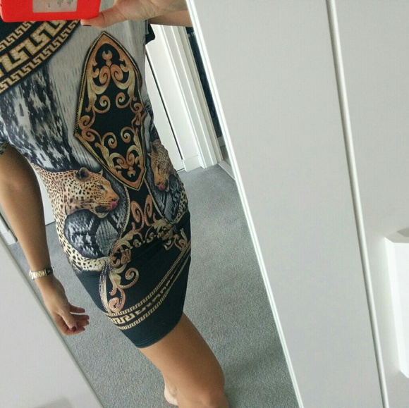 Dress - Picture 5 of 6